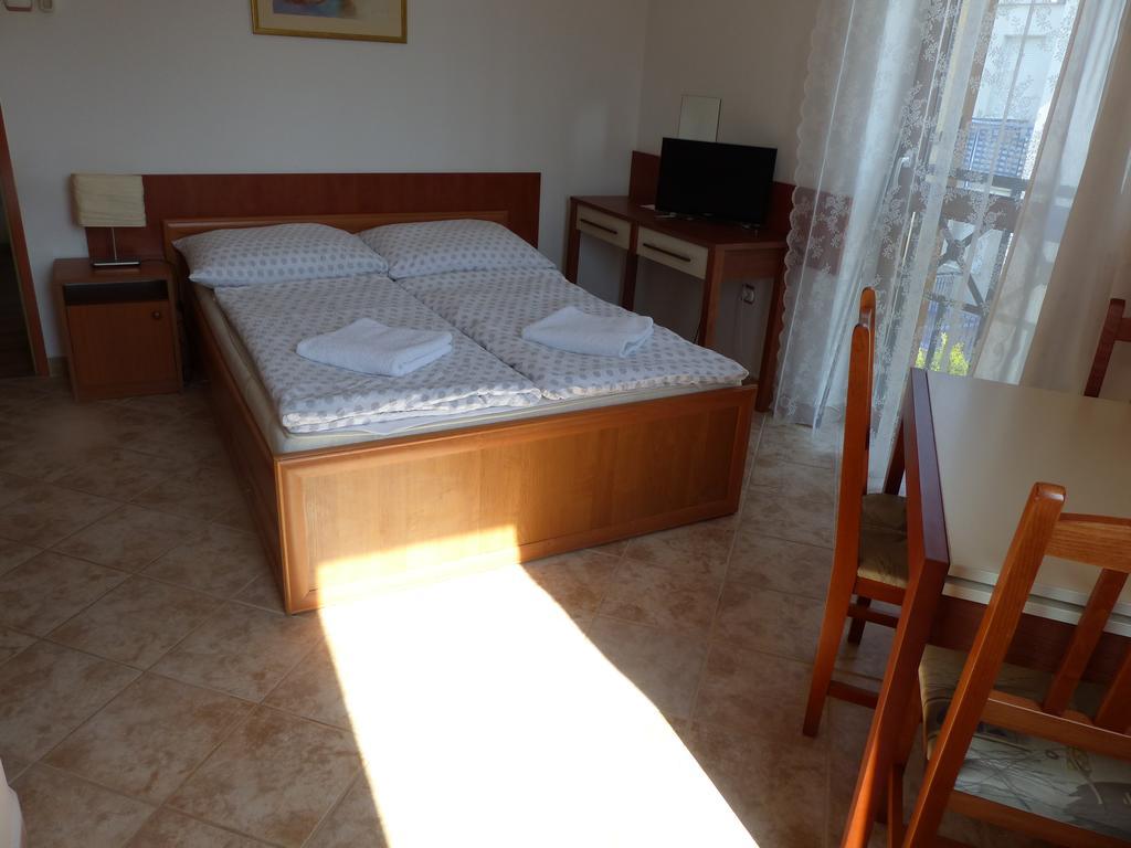 Toscana Lakeside Apartments I - II Family Friend Siófok Eksteriør billede