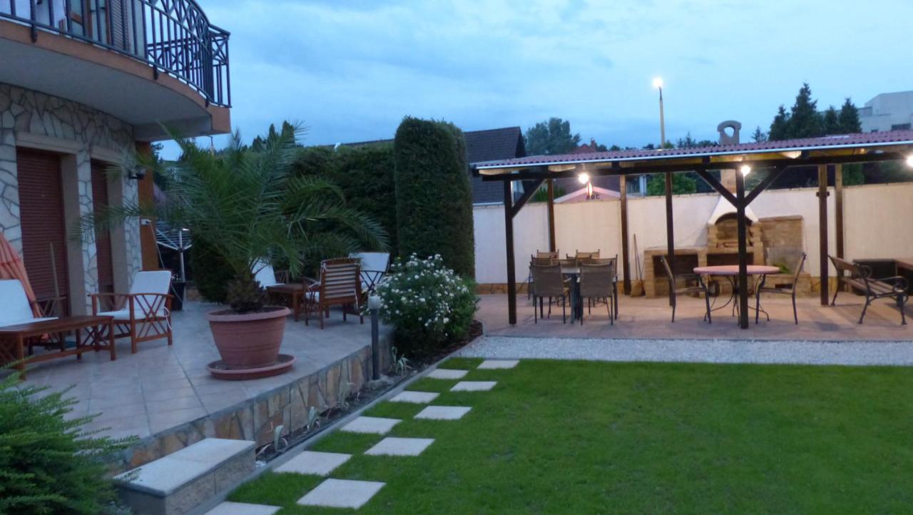 Toscana Lakeside Apartments I - II Family Friend Siófok Eksteriør billede